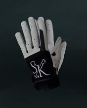 Load image into Gallery viewer, Polo Gloves - Pair